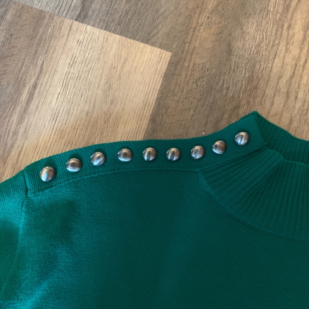 W by Worth jade green 100‎ percent wool sweater. Never worn. - Picture 3 of 6